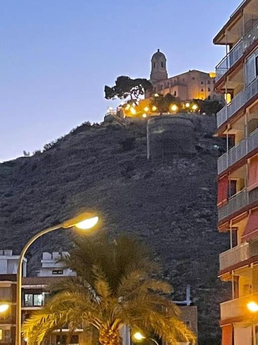 New Stylish Beach Front Apartment Cullera Exteriör bild